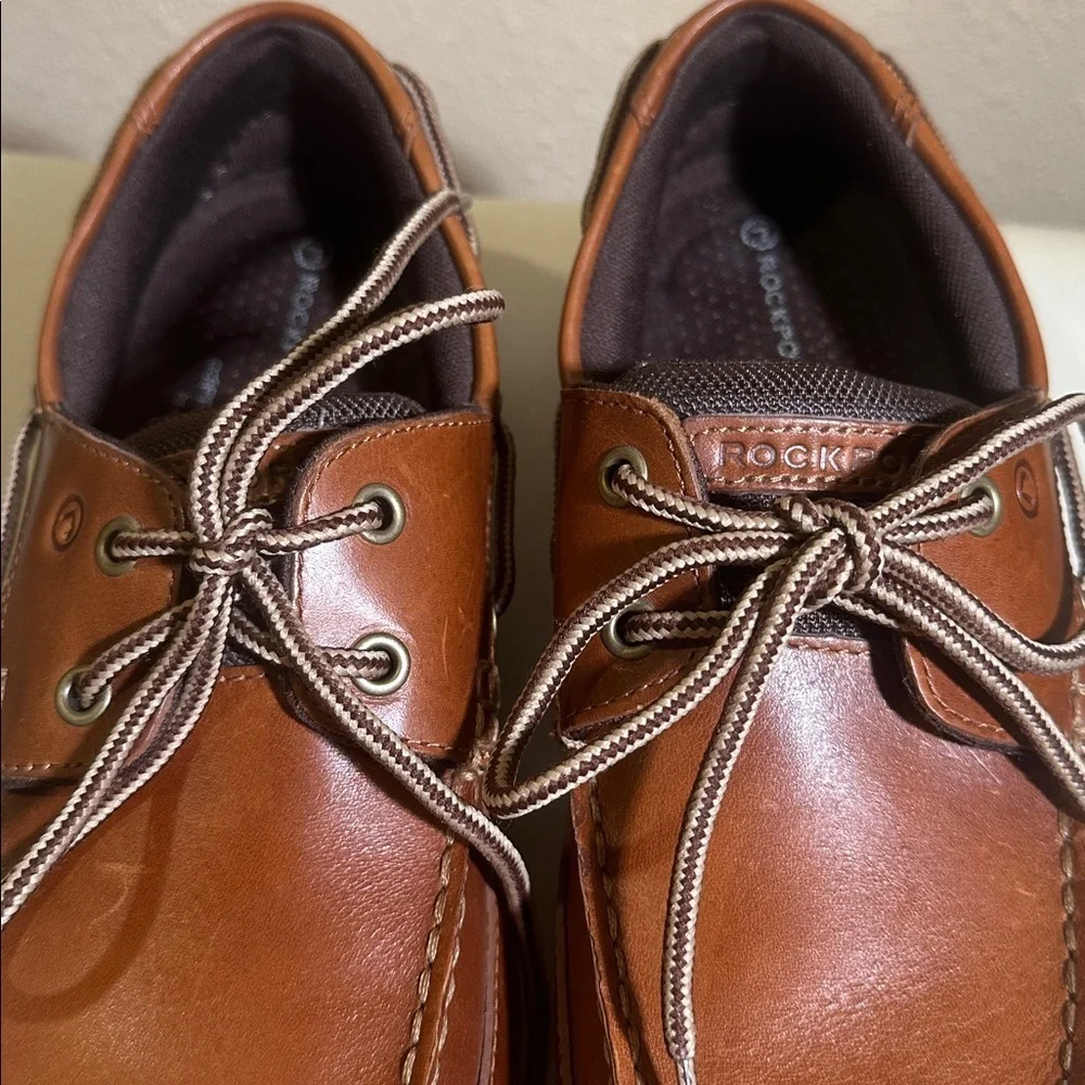 Rockport boat shoes size 7 1/2